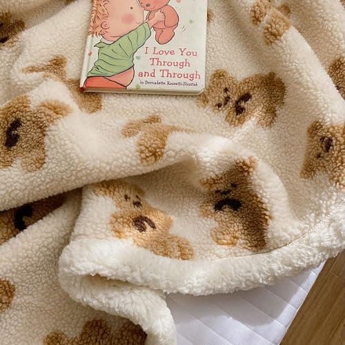 HOKMAH Cute Bear Fleece Thick Warm Blanket for Winter, Kawaii Bear Sherpa Throw Blanket for Sofa, Cozy Luxury Plush Bed Blankets (White,28x40) thumbnail 6