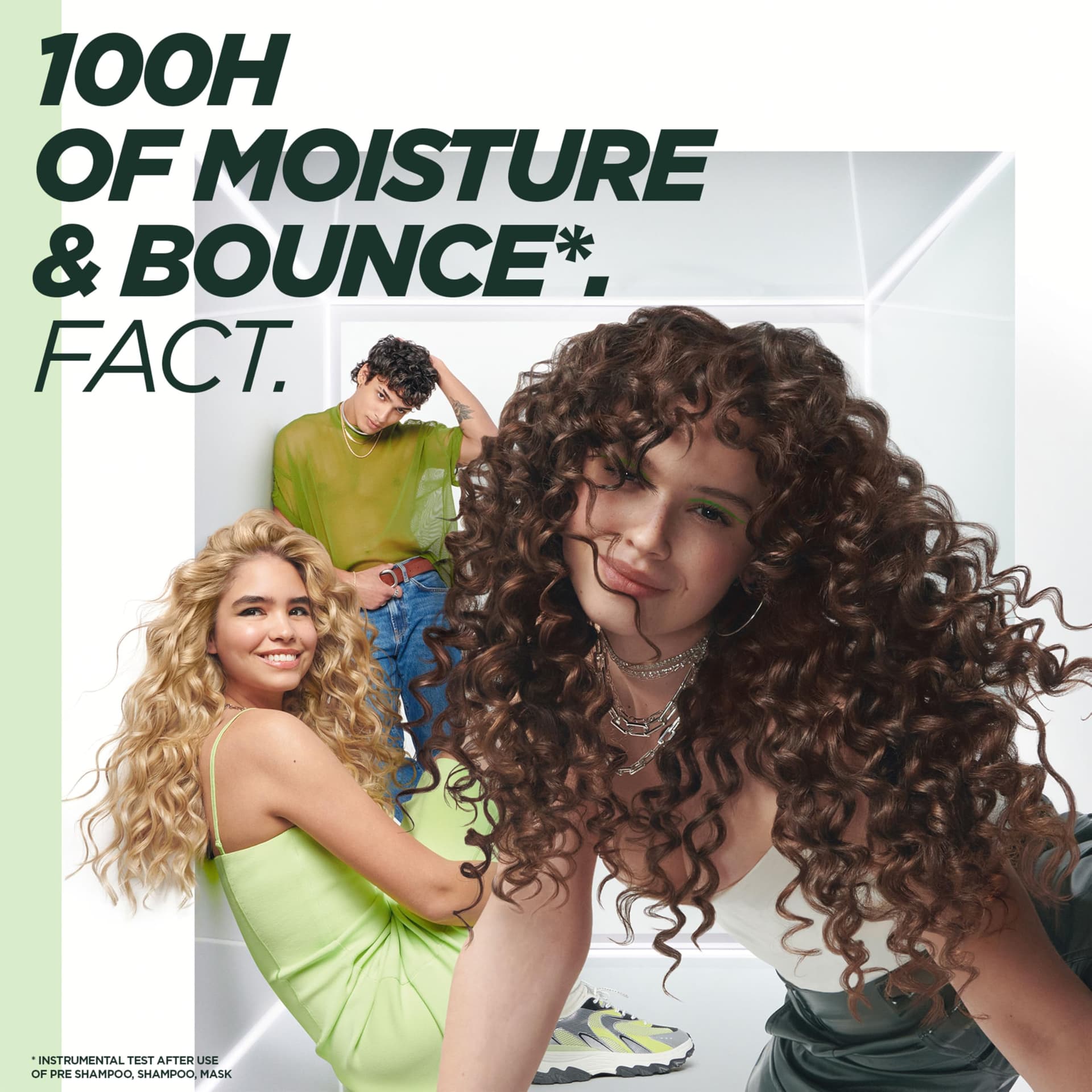 Garnier Fructis Curls Method Pre-Shampoo Treatment, for Wavy, Curly & Coily Hair, Detangles & Preps Hair for Wash, Enriched with Hyaluronic Acid & Shea Butter, No Silicones, 200ml thumbnail 2