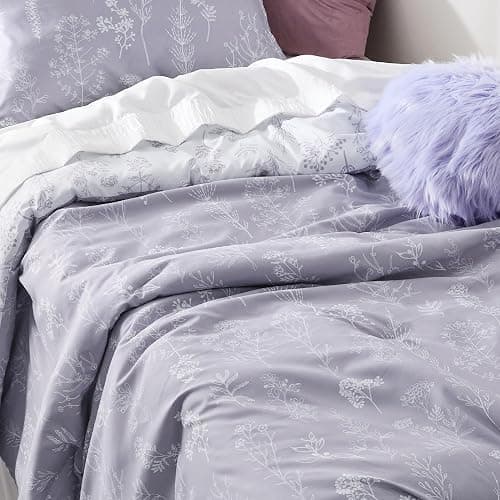 Bedsure Twin/Twin XL Comforter Set - Lavender Comforter, Cute Floral Bedding Comforter Sets, Gifts for Woman, 2 Pieces, 1 Soft Reversible Botanical Flowers Comforter and 1 Pillow Sham thumbnail 6