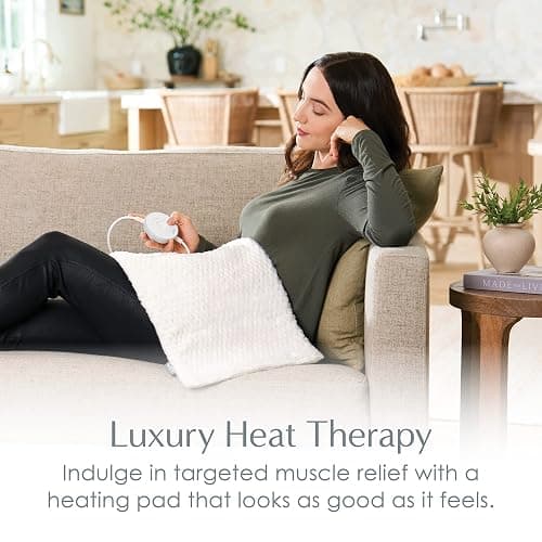 Pure Enrichment PureRadiance Luxury Heating Pad for Cramps, Back, Neck, & Shoulder Pain Relief, Patented Design, Soft Faux Fur & Micromink, 6 Heat Settings, Machine Washable, 12”x24”(Cloud) thumbnail 2