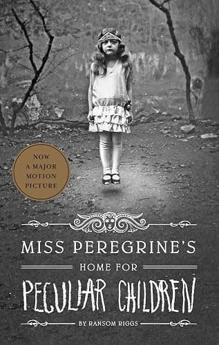 Miss Peregrine's Home for Peculiar Children (Miss Peregrine's Peculiar Children) - Image 1