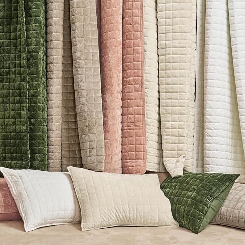 RECYCO Luxury Velvet Quilt Set, California King 118'' x 106'' Oversized Bedspread, Ultra Soft Velvet Comforter, Lightweight Box Stitch Bedding Sets for All Season, with 2 Shams, Beige thumbnail 7