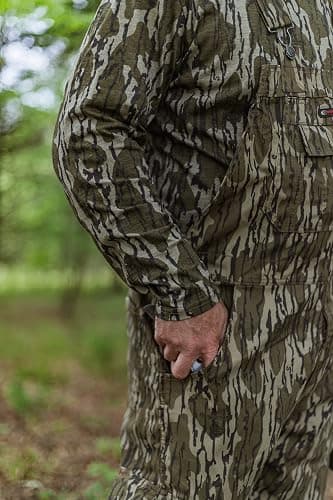Mossy Oak Cotton Mill 2.0 Camo Hunting Bibs, Uninsulated Camo Overalls for Men thumbnail 4