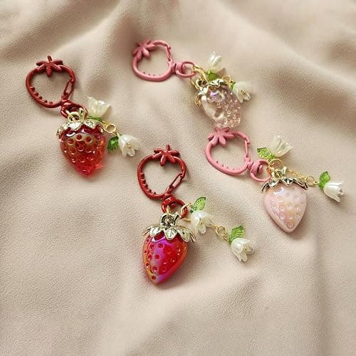 Agromusk Cute Strawberry Keychain,Bag Charms,Kawaii Heart Flower Daisy Key chains Accessories Decor for Girls Purse Gift thumbnail 2