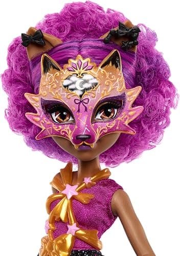 Monster High Buried Secrets Dolls and Accessories, Cozy Creepover Theme with Mystery Doll and 5 Unboxing Surprises (Characters May Vary) thumbnail 6