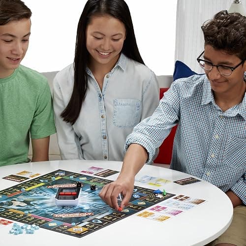 Hasbro Gaming Monopoly Ultimate Banking Edition Board Game for Families and Kids Ages 8 and Up, Electronic Banking Unit (Amazon Exclusive) thumbnail 12