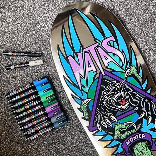 uni POSCA PC-5M Water-Based Paint Markers, Reversible Medium Tip (1.8-2.5mm), Assorted Colors, 4 Pack thumbnail 8