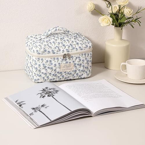 uekeboag Large Travel Quilted Makeup Bag for Women, Floral Cotton Cosmetic Bag, Coquette Aesthetic Floral Toiletry Organizer Bag thumbnail 3