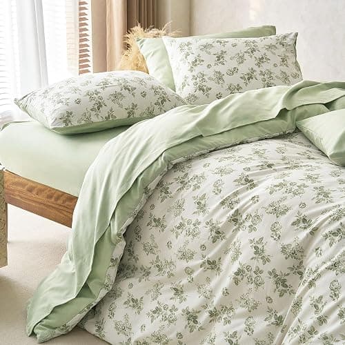 Wake In Cloud - Cottagecore Comforter Set, Floral Vintage Flower Shabby Chic Coquette Aesthetic for Women Teen Girls, Soft Lightweight Dorm Bedding, 3 Pieces, Sage Green, Full Size - Image 1