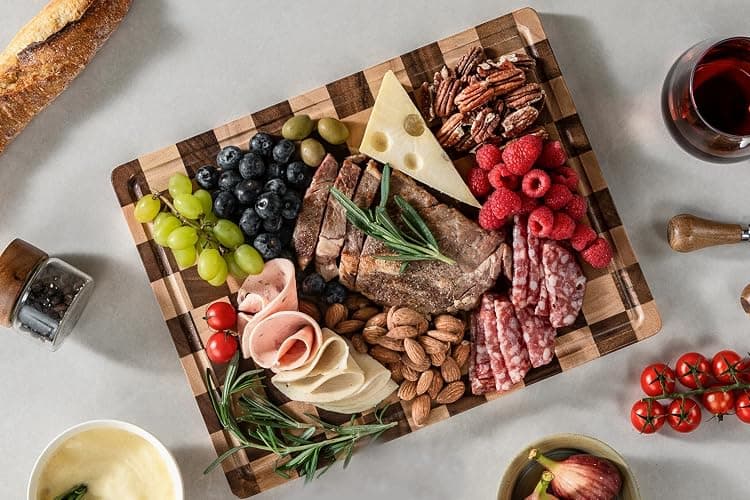 THETCHRY Cutting Boards for Kitchen, Checkered Cutting Board End Grain, Acacia Wooden Chopping Board with Juice Groove & Handle, Serving Tray for Meat, Bread & Fruit, 14"L x 11"W x 0.8"Th thumbnail 2