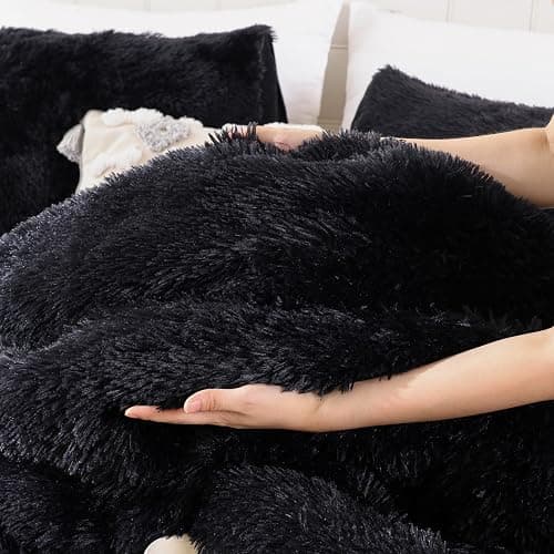 Smoofy Fluffy Queen Comforter Set, Faux Fur Black Comforter Set Queen Size, Luxury Fuzzy Bedding Set, Soft Shaggy Bed Set for All Season, 3 Pieces - 1 Comforter & 2 Pillowcases thumbnail 5