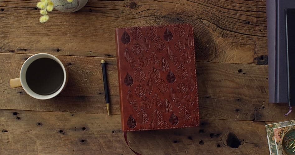 ESV Single Column Journaling Bible (TruTone, Chestnut, Leaves Design): Holy Bible, English Standard Version thumbnail 2