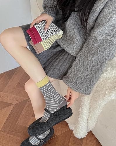 Tuuwjo 5 Pairs Colorful Striped Socks for Women Girls Cute Vintage Cotton Crew Socks Retro Athletic Casul Calf Socks thumbnail 8
