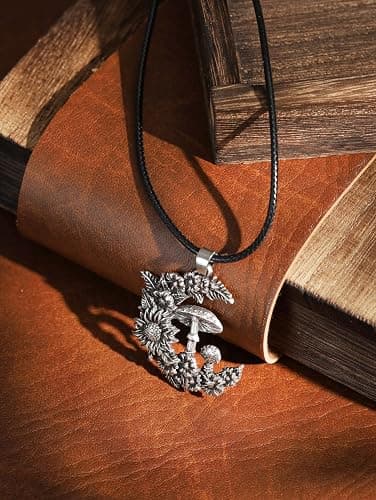 HAQUIL Mushroom Crescent Moon Necklace Simulation Moon Mushroom Pendant Choker for Vegetables Jewelry thumbnail 6