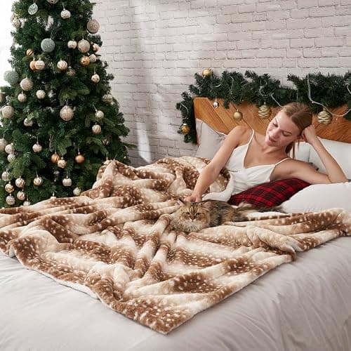 COZY KISS Faux Fur Waterproof Pet Blanket, Deer Print, 150x200cm, Brown | Luxury Christmas Blanket Washable, Woman Sofa Bed Couch Throw, Liquid Pee Proof for Large Dog or Cat, Reversible, Super Soft thumbnail 4