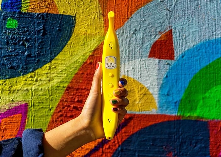 Banana Phone Bluetooth Handset for iPhone and Android Mobile Devices (Single Banana) thumbnail 4