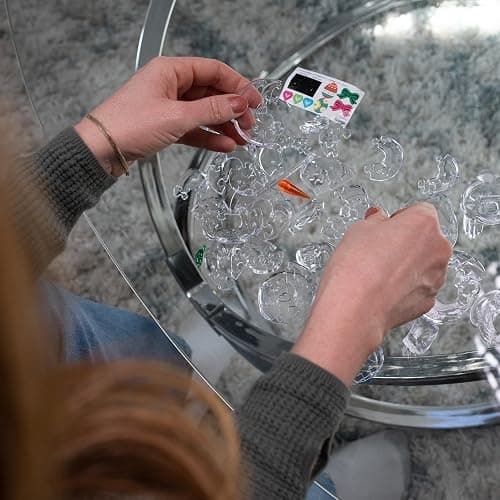 Turtles Standard Original 3D Crystal Puzzle from BePuzzled, 3 Dimensional Crystal Puzzles and Brainteasers for Puzzlers and Collectors Ages 12 and Up, and Display Item , Blue thumbnail 4