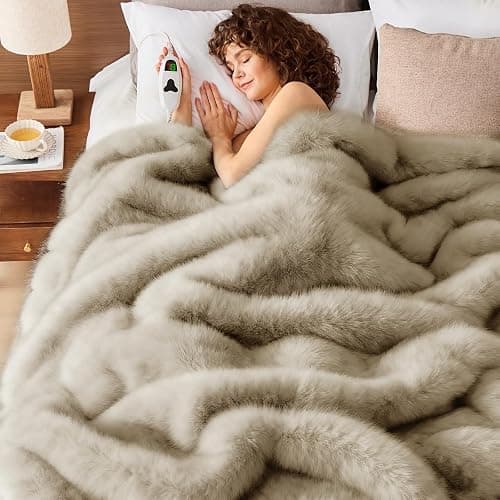 Heated Electric Blanket Twin, Octrot 60"X80" Faux Fur Heating Blanket Luxury Christmas Gifts Heavy Plush with 10 Heats Levels & 8 Hours Auto Off,Super Cozy Warm Fuzzy,Fluffy Decor Winter Warming,Beige - Image 1
