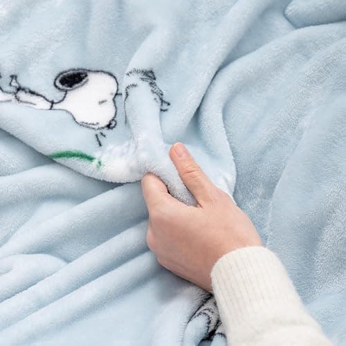 Berkshire Blanket Peanuts® VelvetLoft® Cute Character Snoopy Plush Throw Blanket,Peanuts Snoopy Make A Wish Spring Blue,Throw 55 in x 70 in (Official Peanuts® Product) thumbnail 8