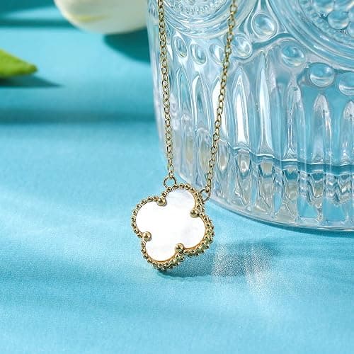 Lucky Clover Necklace For Women Girls, 18K Gold Plated Cute Fashion Simple Girls Titanium Steel Hypoallergenic Pendant, Titanium Steel, No Gemstone thumbnail 7