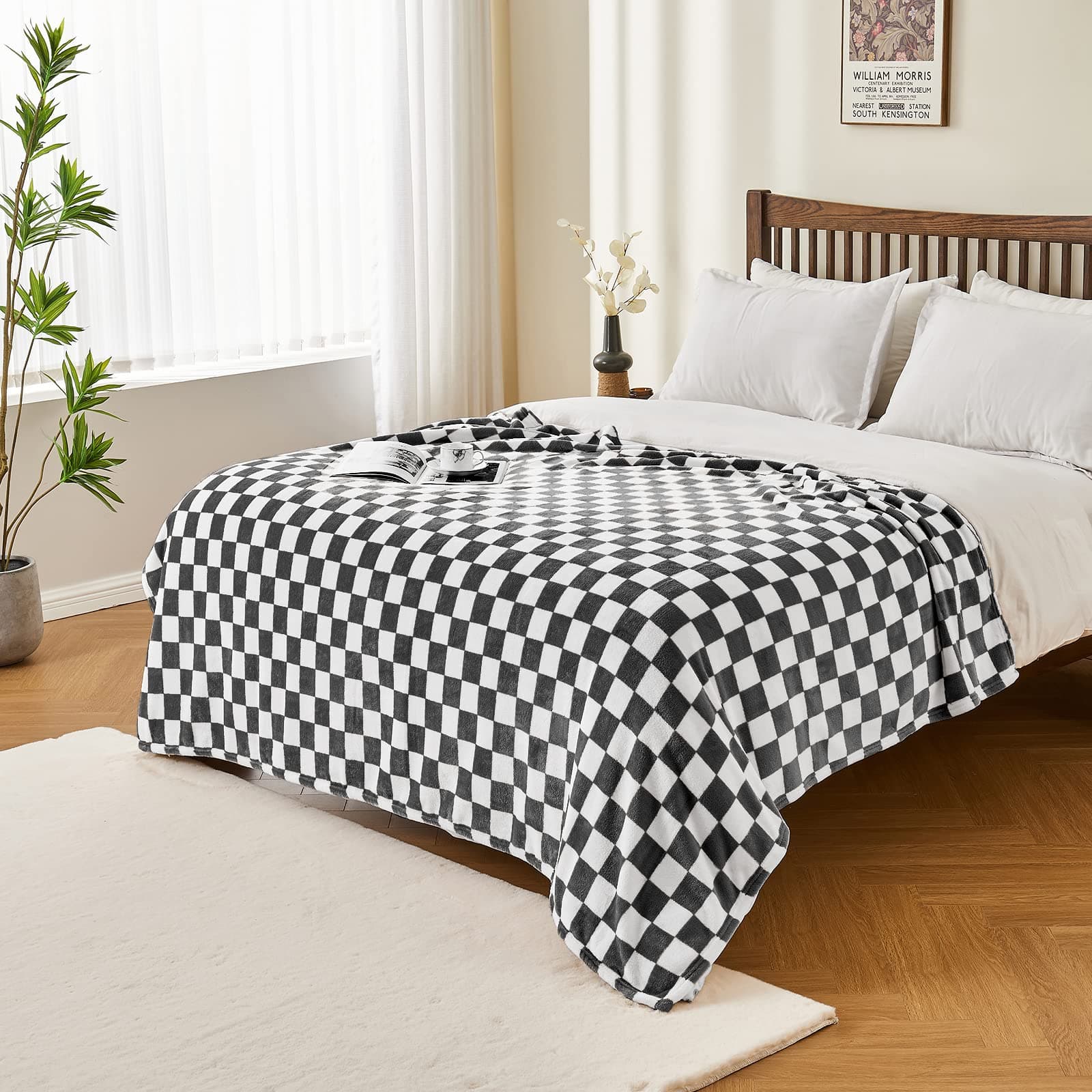 Edenleaf Checkered Blanket Flannel Throw Blankets Soft Cozy Checkered Grid Print Chessboard Gingham Pattern Blankets for Bed Sofa Couch for All Seasons（Black，50"×60"） thumbnail 3