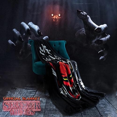 Stranger Things Blanket Throw Bedroom Accessories Fleece Blanket, Hellfire Club Soft Warm Winter Bed Throw 59.06 x 51.18 in Official Merch (Black) thumbnail 7