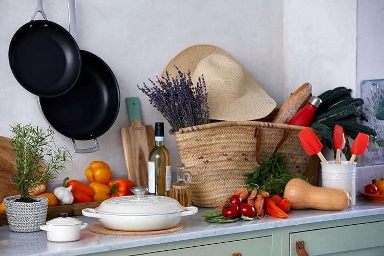 LE CREUSET Pot à Ustensiles, 1,1 L, Céramique, Meringue, 71501117160001 thumbnail 2