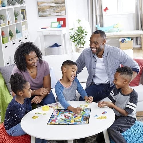 Monopoly Junior Super Mario Edition Board Game, Fun Kids' Ages 5 and Up, Explore The Mushroom Kingdom as Mario, Peach, Yoshi, or Luigi (Amazon Exclusive) thumbnail 12