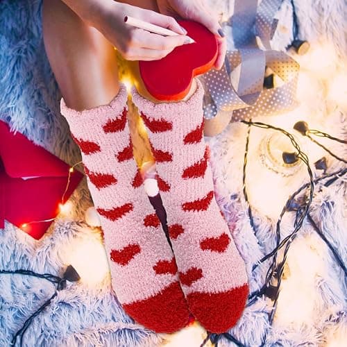 fluffy socks thumbnail 2