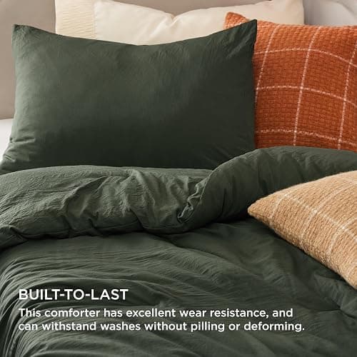 Bedsure Twin/Twin XL Comforter Set, Dark Green Soft Prewashed Bedding for All Seasons, 2 Pieces GentleSoft™ Warm Down Alternative Bed Set, 1 Lightweight Comforter (68"x88") and 1 Pillowcase (20"x26") thumbnail 3