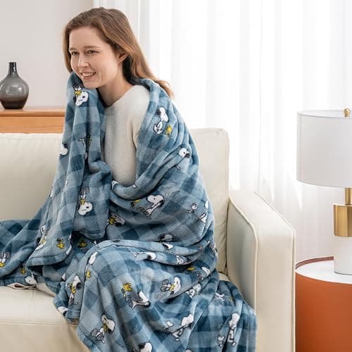 Berkshire Blanket Peanuts® VelvetLoft® Cute Character Snoopy Plush Throw Blanket,Peanuts Snoopy Everyday Buffalo Plaid Navy Tonal,Throw 55 in x 70 in (Official Peanuts® Product) thumbnail 3