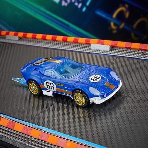 Transformers Collaborative Hot Wheels® x El Segundo Coupe, Deluxe Class 5-Inch Robot Action Figure Converts to Racecar, Ages 8+ thumbnail 10