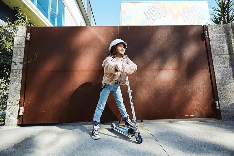 Razor A Kick Scooter for Kids - Lightweight, Foldable, Aluminum Frame, and Adjustable Handlebars thumbnail 6