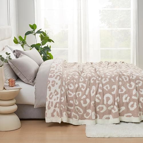 Snuggle Sac Leopard Blanket, Queen Size Beige Bedding Blanket Microfiber Fluffy Warm Cozy Fuzzy Soft Blanket Reversible Cheetah Blankets for Bed, Couch, Sofa, 90x90 inches - Leopard Beige - Queen(90"x90") thumbnail 6