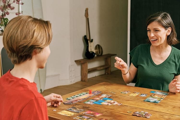 7 Wonders - Duel (English) - Board Games - Strategy/Civilization - Games for Family - Ages 10+ - 2 Players - 30 to 45 Minute Playtime - Made by Asmodee thumbnail 6