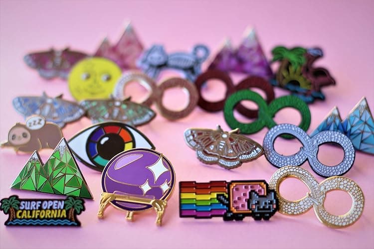 Nyan Cat Pin - Rainbow Cat Meme Enamel Pin thumbnail 8