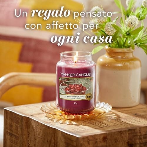 Yankee Candle Scented Candle | Candela in giara grande della Chutney di Mirtilli Rossi | Candele a lunga combustione: fino a 150 ore | Regali di Natale perfetti per le donne thumbnail 7