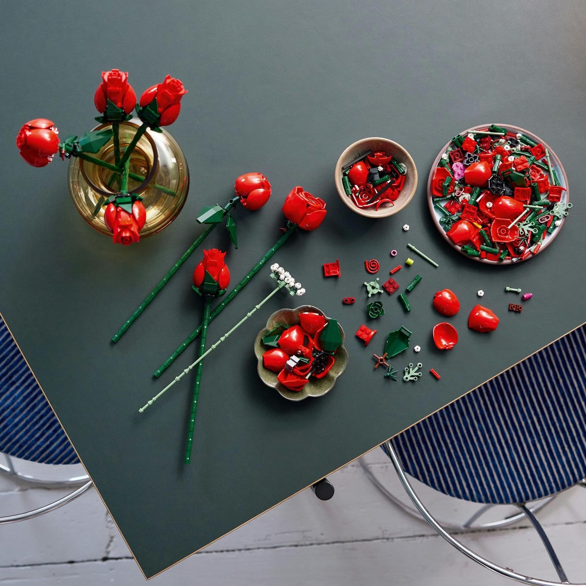 LEGO Botanicals Bouquet of Roses, Artificial Flowers for Adults, Botanical Collection Rose Toy, Home Decor or Office Display, Special Treat for Women and Men, Relaxing Activity, Flower Bouquet 10328 thumbnail 10