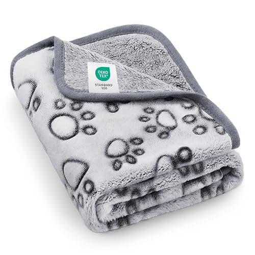 Luciphia Premium Soft Dog Blanket for Large Dogs Washable 300GSM Fluffy Warm Fleece Puppy Cat Paw Print Pet Flannel Grey Paw L(41"x31") - Image 1