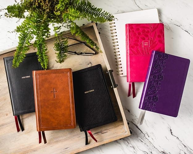 NKJV, End-of-Verse Reference Bible, Personal Size Large Print, Leathersoft, Black, Red Letter, Comfort Print: Holy Bible, New King James Version thumbnail 12