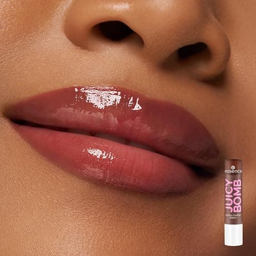 essence toffee talk brown lip set 01 Pout Au Chocolat, 4-teiliges Set, Lipliner, Lippenöl, Lippenbalsam & Treatment, matte bis glänzende Brauntöne thumbnail 7