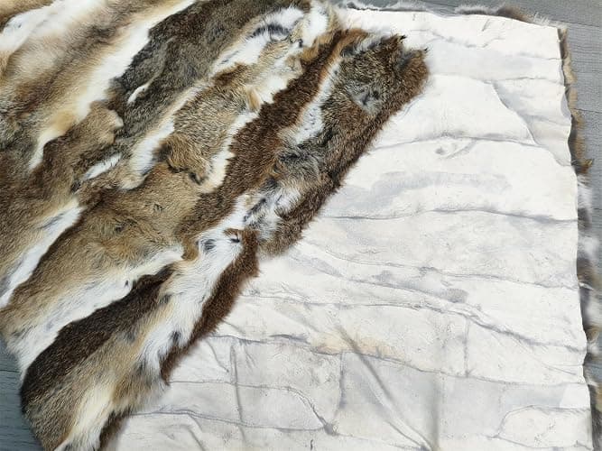 Natural Rabbit Fur Sofa Bed Throw Blanket,Rug,Rabbit Pelt Skin Fur Blankets/Plates Furry Soft Warm Lush Throw Home Decoration Reprocessed DIY Materials (21.65" x 43.3" Tan) thumbnail 6