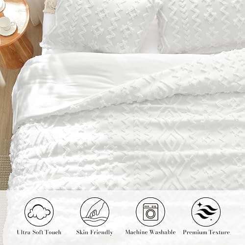 Amélie Home Boho Comforter Set Queen Size, 3 Piece White Boho Bedding Set, Rustic Farmhouse Luxury Gift for Women Home Decor, Soft Cozy Diamond Comforter for All Seasons thumbnail 2