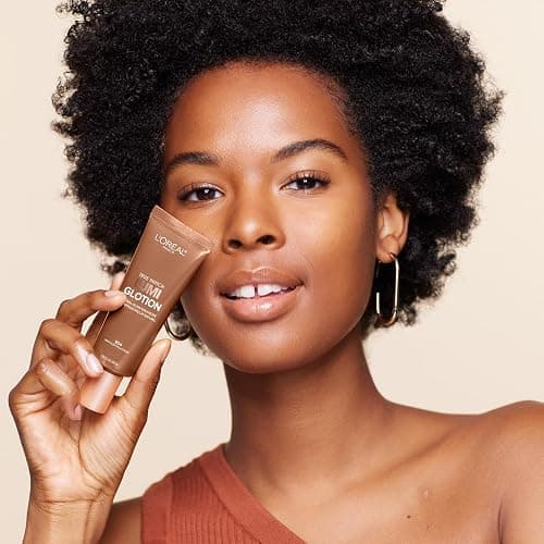 L’Oréal Paris True Match Lumi Glotion Natural Glow Enhancer for Face & Body, Instantly Hydrates and Illuminates Skin, Sheer Color Tint, Offers a Sunkissed Glow, 904 Deep, 40 mL thumbnail 7
