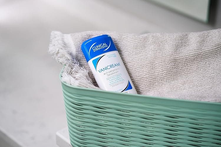 Vanicream Anti-Perspirant Deodorant for Sensitive Skin - 2.25 oz - Clinical-Strength Deodorant with 24-Hour Protection - Unscented thumbnail 3