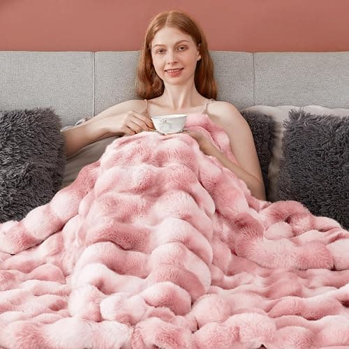 Luxury 1000GSM Faux Rabbit Fur Throw Blanket for Woman, Super Heavy Warm Cozy Blankets for Her for Couch Bed Sofa, Bubble Plush Fuzzy Elegant Soft Reversible Mink Blanket for Living Room Bedroom, Pink thumbnail 3