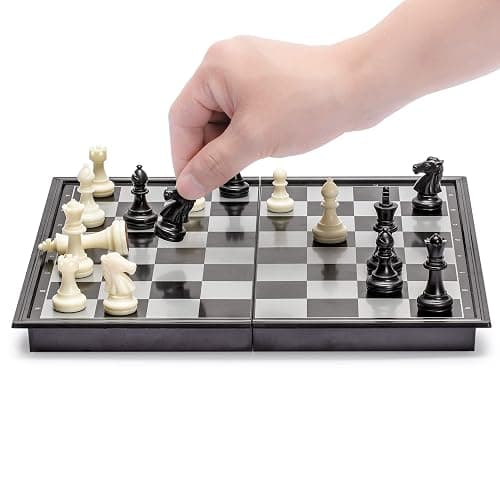 Yellow Mountain Imports Magnetic Portable Medium Chess Board Game Set (24.8 centímeters) - Travel Chess Set with Folding Board and Felt-Bottom Chessmen thumbnail 3