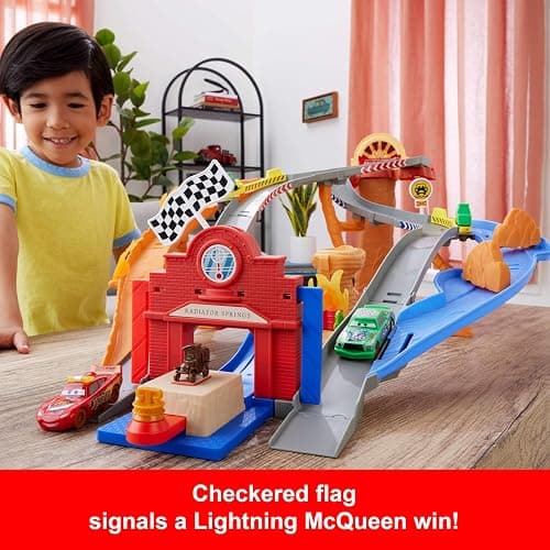 Mattel Disney and Pixar Cars Toy Playset, Lightning McQueen & Chicks Hicks & 2 Pitty Crew Vehicles, 2 Ways to Race, Race & Rescue Rescue Road Raceway thumbnail 6