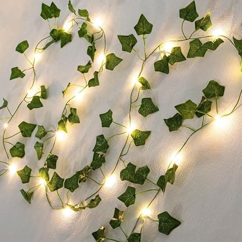 A.bigwhale Lichterkette mit Blättern, Efeu Künstlich mit Lichterkette, Efeugirlande Lichterkette Innen 2m, Grüne Blatt Efeuranke mit 20 LED Licht, Frühling Pflanzen Dekoration für Hochzeit Party - Image 1
