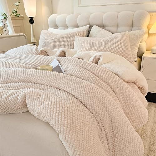 LLanCL 3D Jacquard Design Comforter Set, Ultra-Soft Warm King Size Sherpa Fur Plush 3-Pieces Sets Luxury Cozy Bedding with 2 Pillowcases (104"x90", Cream White) - Image 1